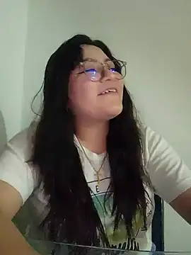 Snapshot of Sakura_0505 chatting on February 19, 2025, 10:53 pm Sakura 0505 online show from February 19, 2025, 10:53 pm