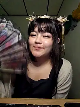 Snapshot of Sakura_0505 chatting on March 20, 2025, 1:35 am Sakura 0505 online show from March 20, 2025, 1:35 am