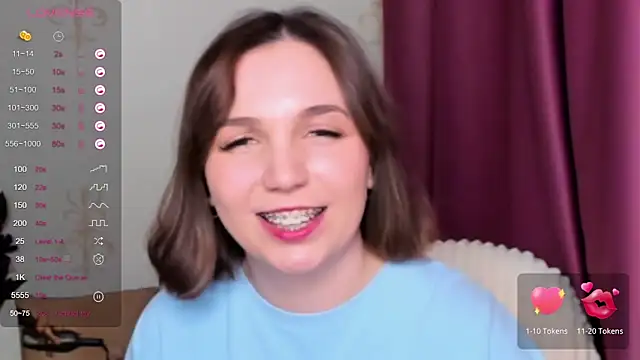 KindHazelHere  online show from February 3, 2025, 12:14 pm