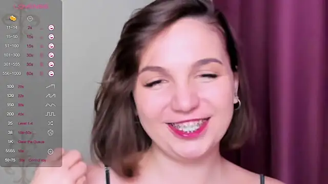 KindHazelHere  online show from February 6, 2025, 4:42 am