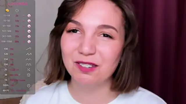 KindHazelHere  online show from February 8, 2025, 11:12 am