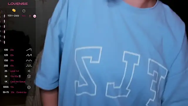 KindHazelHere  online show from February 9, 2025, 3:12 pm