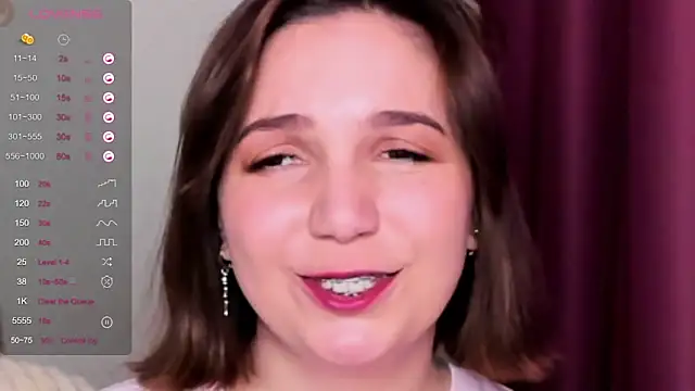 KindHazelHere  online show from February 18, 2025, 2:06 pm