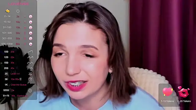 KindHazelHere  online show from February 22, 2025, 10:31 pm