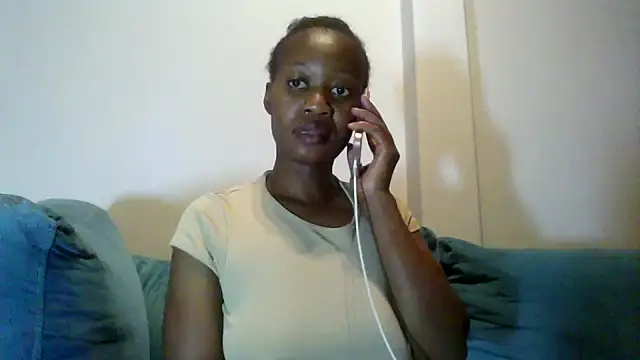 Snapshot of Hardnipples8 chatting on February 3, 2026, 7:46 am Hardnipples8 online show from February 3, 2026, 7:46 am