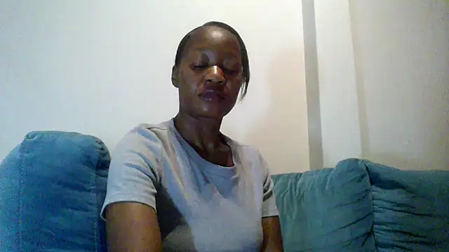 Snapshot of Hardnipples8 chatting on February 10, 2026, 10:36 pm Hardnipples8 online show from February 10, 2026, 10:36 pm