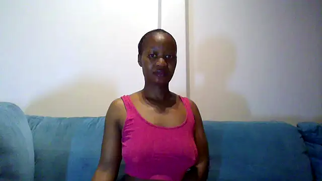 Snapshot of Hardnipples8 chatting on February 23, 2026, 11:24 pm Hardnipples8 online show from February 23, 2026, 11:24 pm