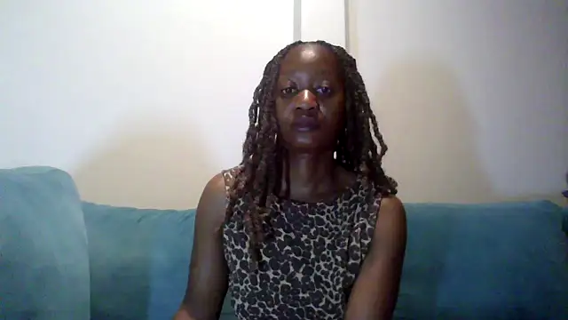 Snapshot of Hardnipples8 chatting on February 26, 2026, 11:48 pm Hardnipples8 online show from February 26, 2026, 11:48 pm