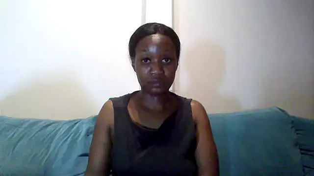 Snapshot of Hardnipples8 chatting on April 13, 2026, 11:37 am Hardnipples8 online show from April 13, 2026, 11:37 am