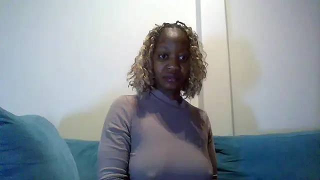 Snapshot of Hardnipples8 chatting on May 14, 2026, 11:11 pm Hardnipples8 online show from May 14, 2026, 11:11 pm