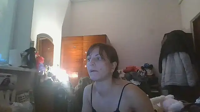 ShawnaAdams online show from November 12, 2025, 2:28 pm