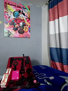 Snapshot of Giuliana90 chatting on February 24, 2026, 12:08 am Giuliana90 online show from February 24, 2026, 12:08 am