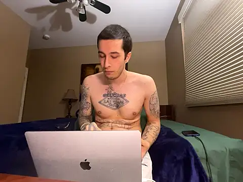 Bwcjoshbanks online show from October 22, 2025, 1:50 am