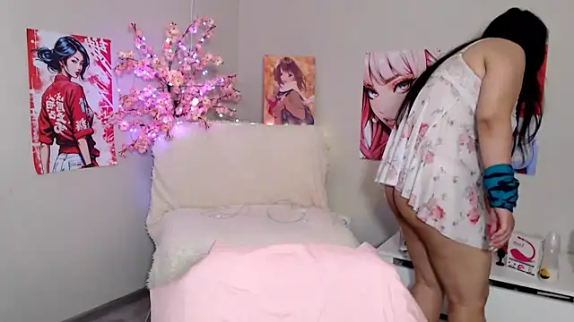 Moertomlly online show from September 16, 2025, 4:24 am