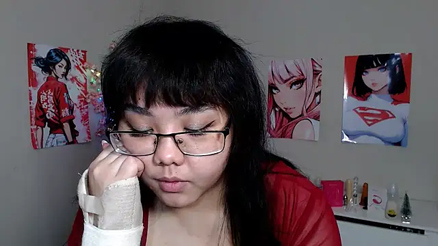 Moertomlly online show from December 14, 2025, 4:07 am