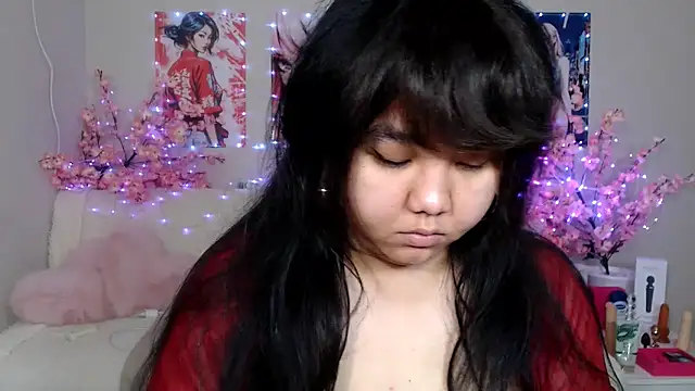 Snapshot of Moertomlly chatting on May 9, 2026, 4:06 am Moertomlly online show from May 9, 2026, 4:06 am