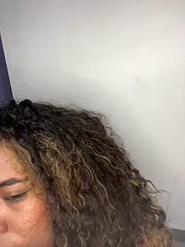  nickypurple  online show from January 25, 2025, 12:06 am