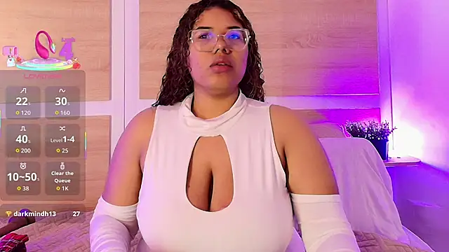  nickypurple  online show from September 24, 2025, 10:40 am