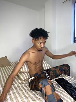 matatanlove online show from January 8, 2025, 10:37 pm