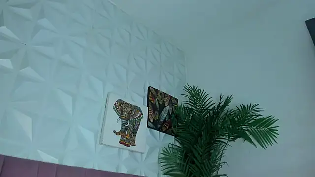 Snapshot of Hellen_Sky chatting on May 26, 2026, 7:10 pm Hellen Sky online show from May 26, 2026, 7:10 pm