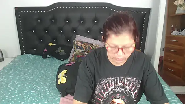 jellyfishhot online show from February 11, 2025, 11:10 am