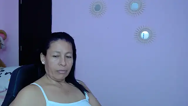 mature martina online show from February 4, 2025, 7:40 am