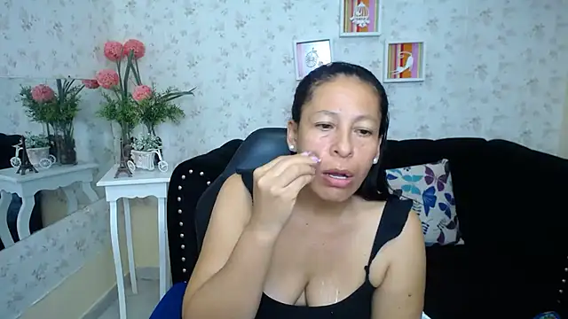 mature martina online show from February 9, 2025, 5:50 am