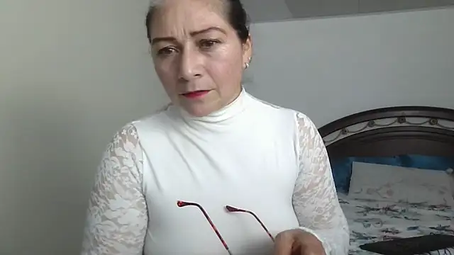 ruby-milf1 online show from December 3, 2024, 10:18 pm