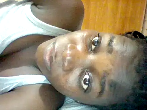 Snapshot of Alessandrajenna chatting on March 13, 2025, 6:01 pm Alessandrajenna online show from March 13, 2025, 6:01 pm