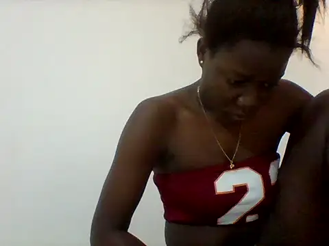 Snapshot of Alessandrajenna chatting on February 11, 2026, 5:45 am Alessandrajenna online show from February 11, 2026, 5:45 am