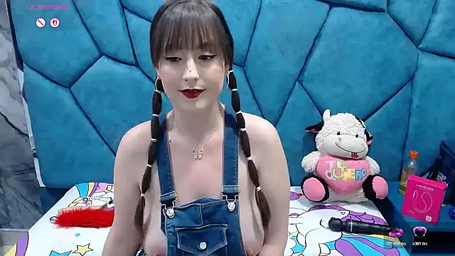 Snapshot of Belly_Rosse chatting on April 20, 2026, 2:42 pm Belly Rosse online show from April 20, 2026, 2:42 pm