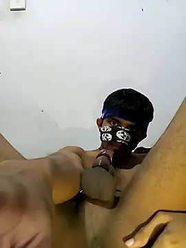 Snapshot of kaiz0217 chatting on January 23, 2025, 7:29 pm kaiz0217 online show from January 23, 2025, 7:29 pm