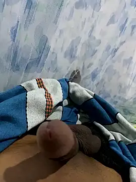 Snapshot of kaiz0217 chatting on January 15, 2026, 1:32 am kaiz0217 online show from January 15, 2026, 1:32 am