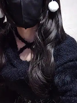 fur love0 online show from January 6, 2026, 4:54 pm