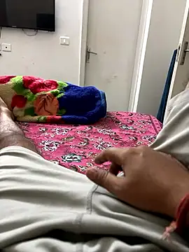 Snapshot of yourheroforfun chatting on December 5, 2024, 6:55 pm yourheroforfun online show from December 5, 2024, 6:55 pm