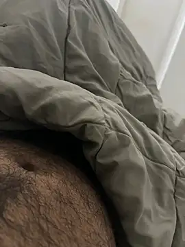 Snapshot of yourheroforfun chatting on January 19, 2025, 4:57 pm yourheroforfun online show from January 19, 2025, 4:57 pm