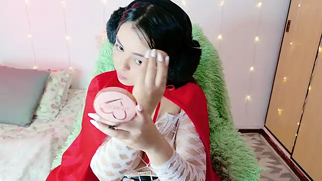 damn that booty online show from December 15, 2024, 5:42 pm