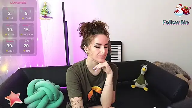 xx adrihanna xx online show from January 6, 2025, 5:06 pm