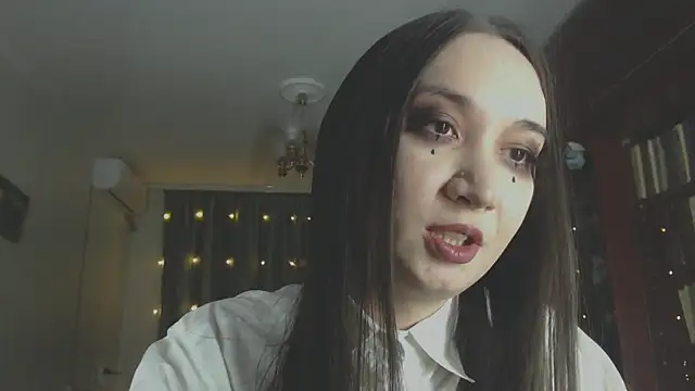 Snapshot of Rebel_Annet chatting on April 11, 2026, 4:55 pm Rebel Annet online show from April 11, 2026, 4:55 pm