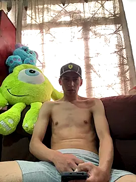 Snapshot of vpn1000 chatting on September 22, 2025, 8:33 pm vpn1000 online show from September 22, 2025, 8:33 pm