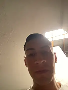 Snapshot of vpn1000 chatting on November 27, 2025, 8:44 pm vpn1000 online show from November 27, 2025, 8:44 pm