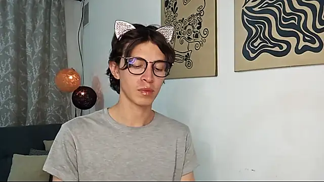 Norehg online show from October 19, 2025, 12:22 am