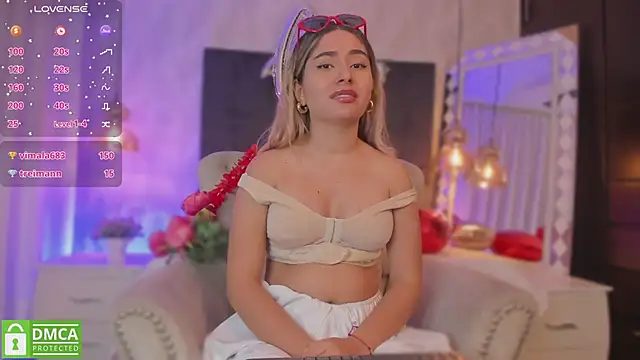 kataliina   online show from February 14, 2025, 3:05 pm