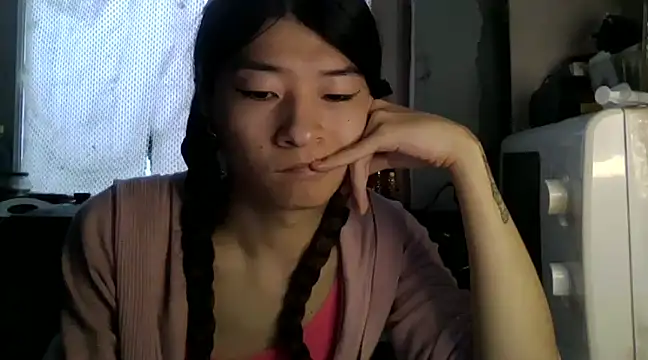 CarlyJoy online show from February 9, 2025, 12:19 pm