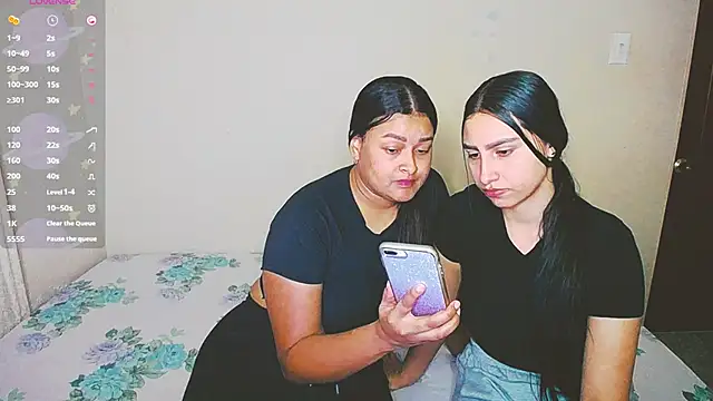 Snapshot of violeta_rous chatting on March 19, 2025, 3:30 am violeta rous online show from March 19, 2025, 3:30 am