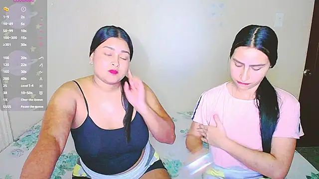 Snapshot of violeta_rous chatting on March 19, 2025, 10:22 am violeta rous online show from March 19, 2025, 10:22 am