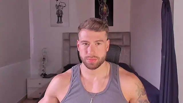 paul rogerr online show from October 8, 2025, 10:18 pm