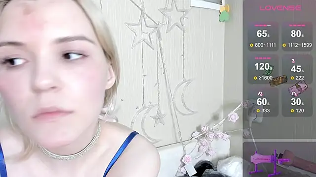 Kaya Devis online show from April 11, 2026, 7:45 am