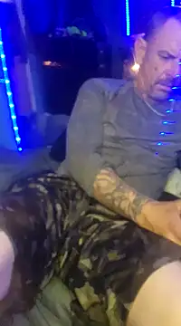 deepstroker42071 online show from December 27, 2024, 8:35 am