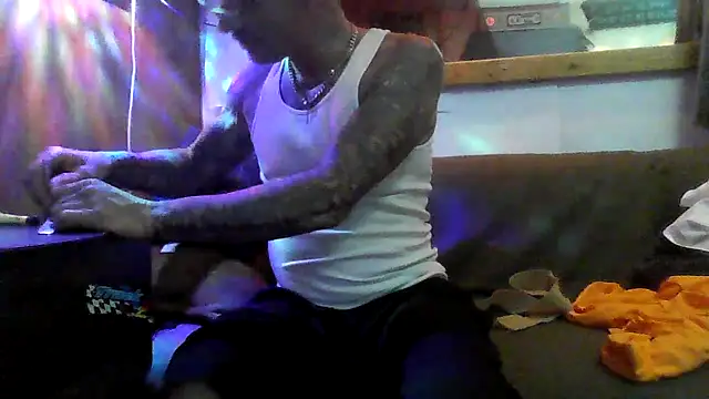 Snapshot of deepstroker42071 chatting on April 9, 2026, 9:47 am deepstroker42071 online show from April 9, 2026, 9:47 am